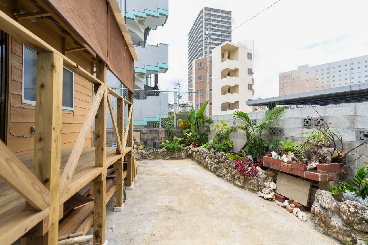 沖縄古民家お宿ななつぼし Okinawa Traditional House Nanatsuboshi Naha Eksteriør billede
