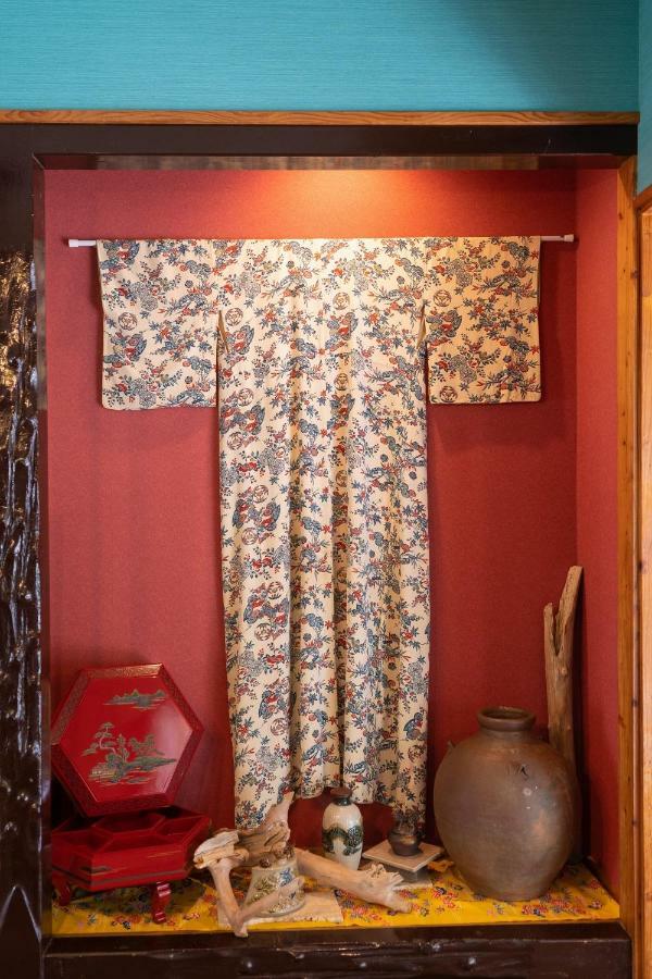 沖縄古民家お宿ななつぼし Okinawa Traditional House Nanatsuboshi Naha Eksteriør billede